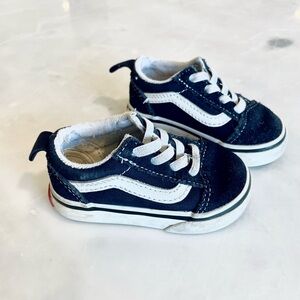 Vans Kids Black and White Sneakers Toddler Size 4